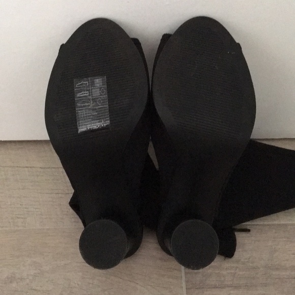 Mid calf open toe/open heel round heel sock boot - Picture 7 of 7